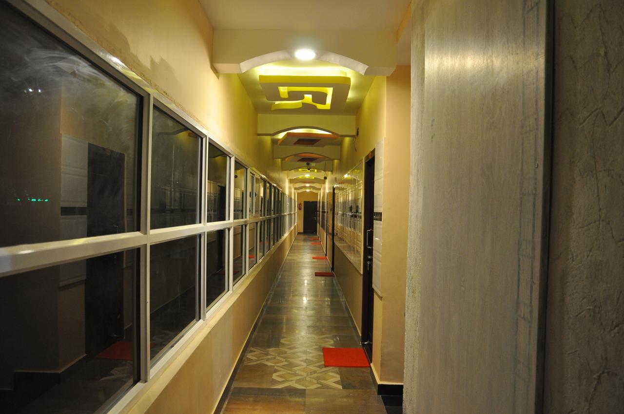 Hotel Saara Rāmeswaram 外观 照片